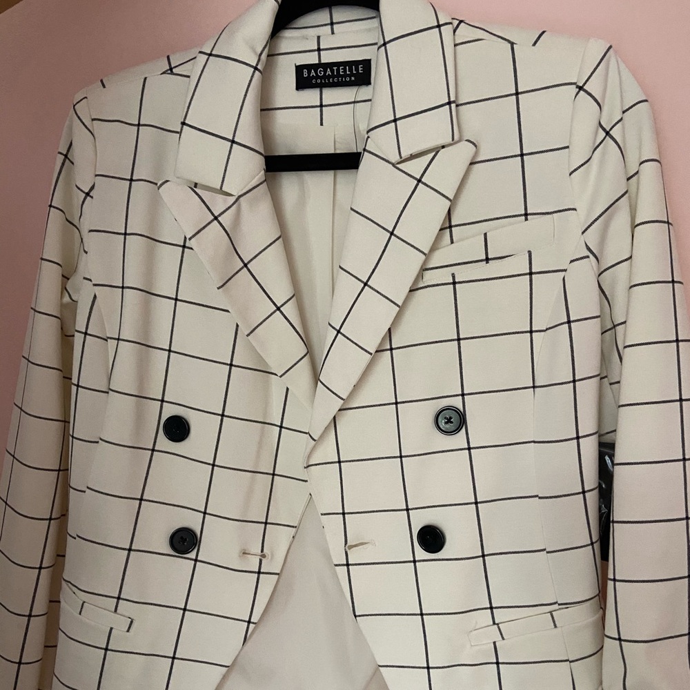 White pattern blazer